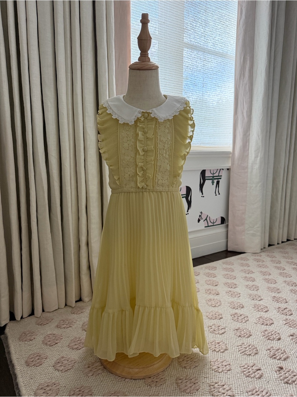Self-Portrait Girls' Pale Yellow Pleated Dress with White Peter Pan Collar